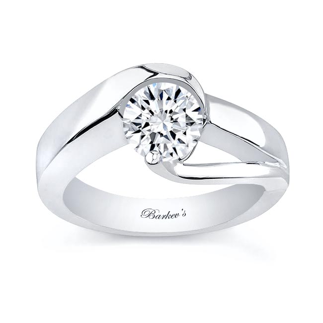 0.75 Carat Solitaire Moissanite Ring