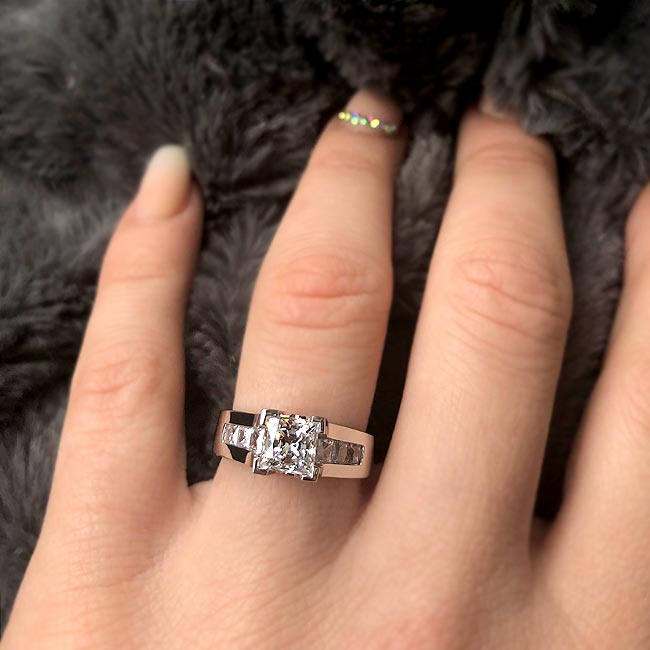 White Gold 1.25 Ct Princess Cut Moissanite Ring Image 2