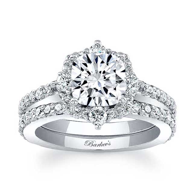 Halo Cushion Cut Moissanite Wedding Ring Set