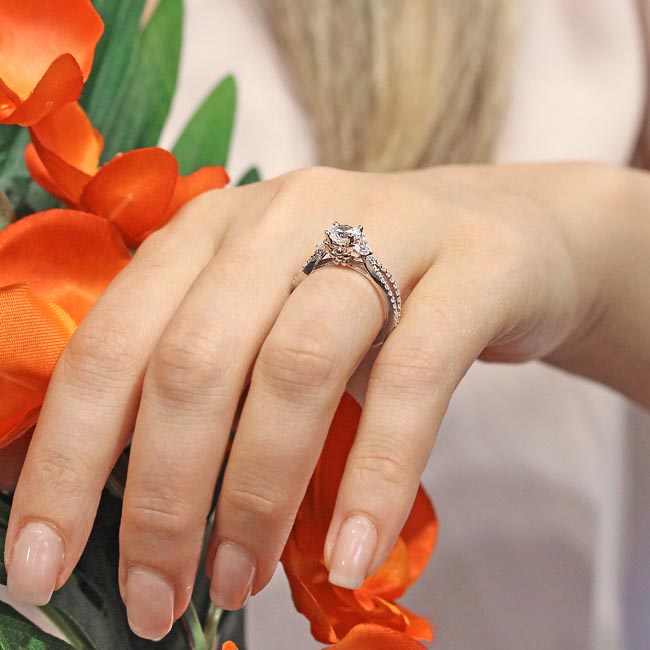 White Gold Moissanite Leaf Ring Image 7