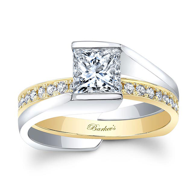 White Yellow Gold Interlocking Princess Cut Moissanite Ring Set