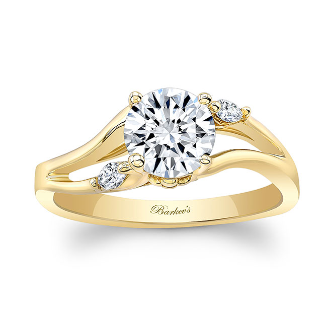 Yellow Gold V Shaped Diamond Ring