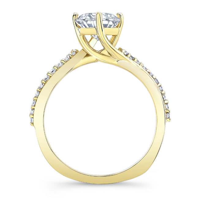 Yellow Gold Princess Cut Twist Engagement Ring Image 2