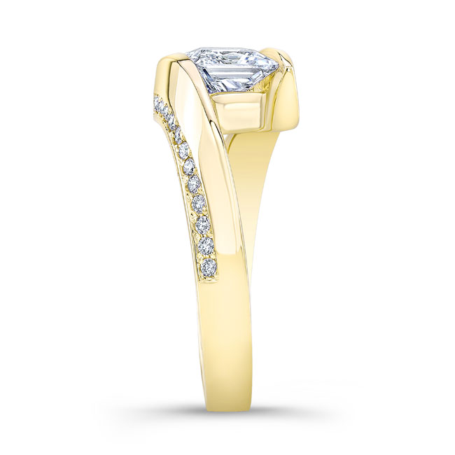 Yellow Gold Moissanite Bypass Diamond Ring Image 3