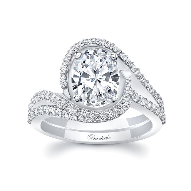 2 Carat Oval Moissanite Wedding Ring Set