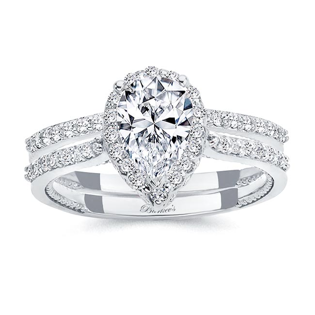 Eva Pear Shaped Halo Ring Set