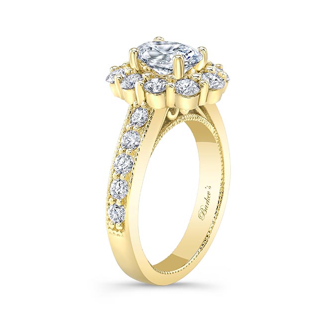 Yellow Gold Oval Halo Ring Image 2