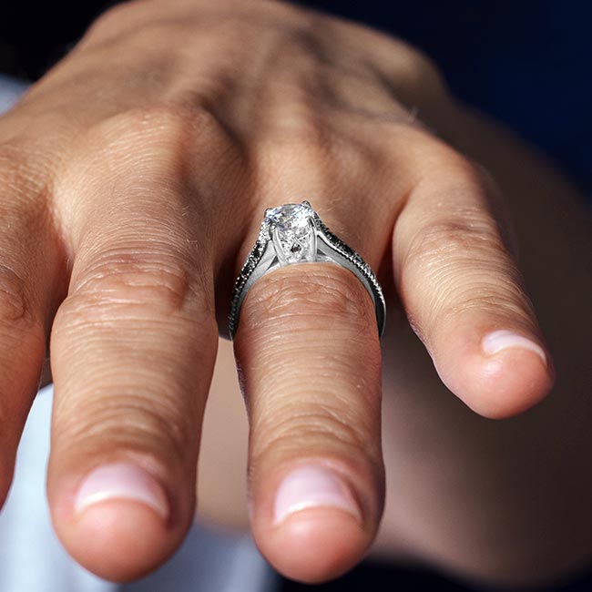 White Gold Moissanite Vintage Ring With Black Diamonds Image 5