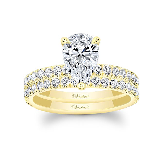 Pear Shape Moissanite Wedding Set