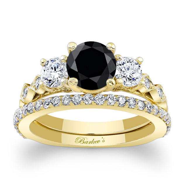 Yellow Gold Vintage 3 Stone Black And White Diamond Ring Set