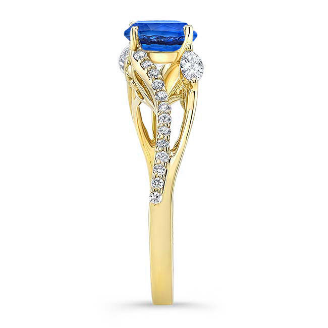 Yellow Gold Curved Split Shank Blue Sapphire And Diamond Ring Image 3