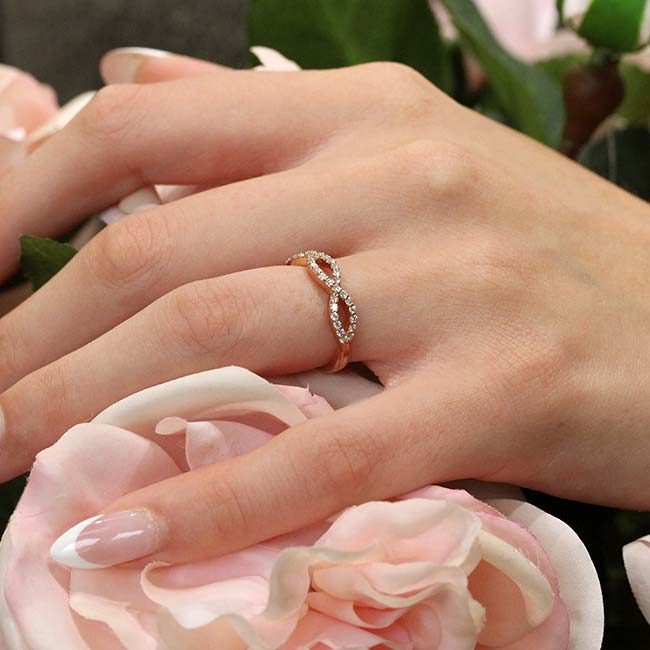 Rose Gold Infinity Wedding Band Image 4