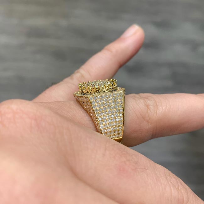 Yellow Gold Mens Diamond Ring Image 4